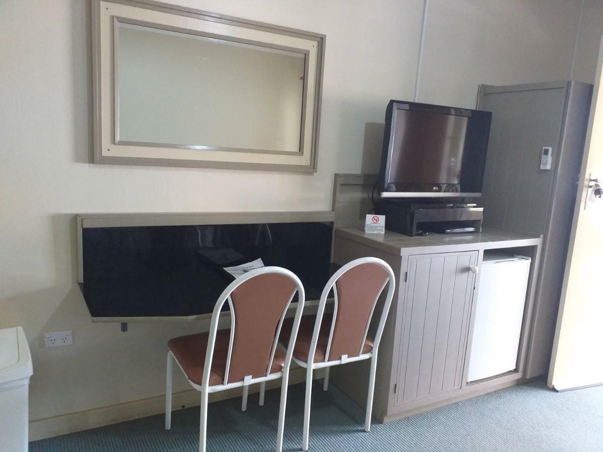 Bucketts Way Motel Глостер Экстерьер фото